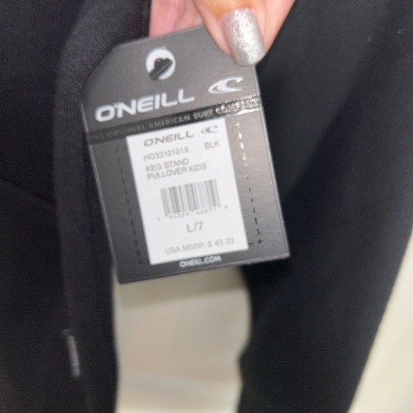 NWT Boys Size 7 Black O’Neill Pullover - Picture 2 of 3